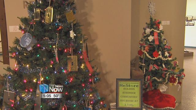 Allen County Museum's Christmas Tree Festival - Hometownstations.com